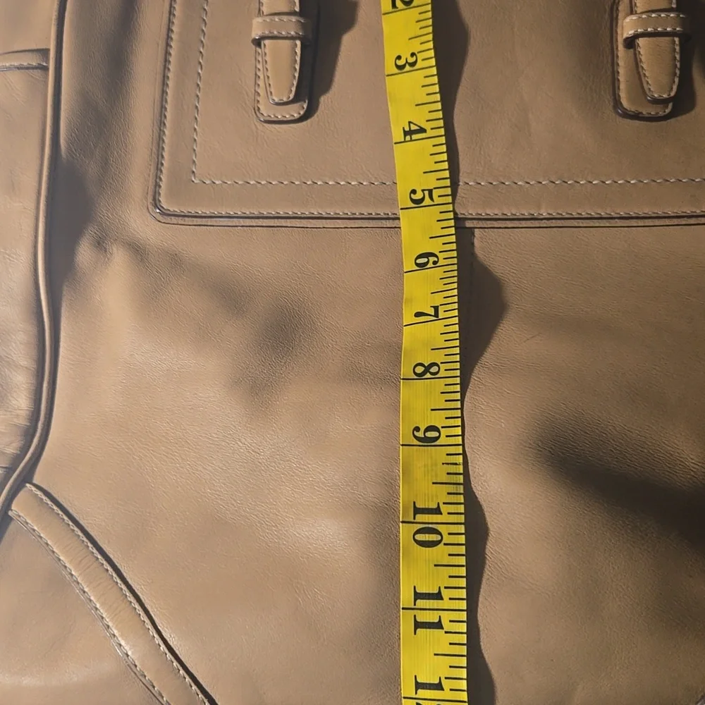 Coach classic leather
